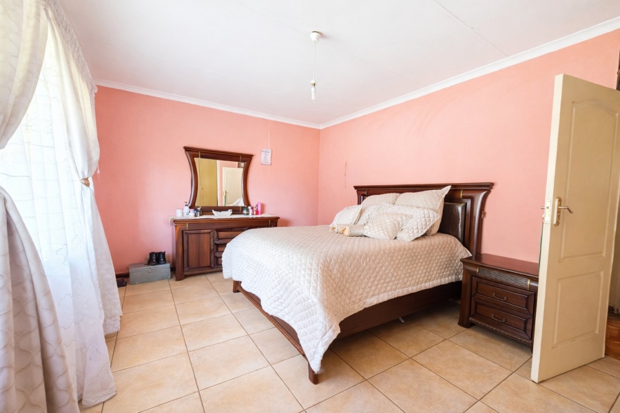 3 Bedroom Property for Sale in Vaalpark Free State